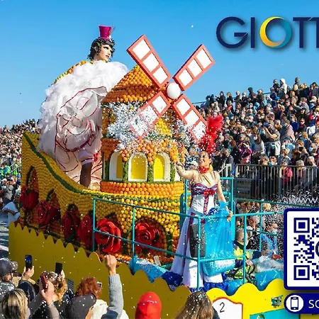 Lumineux Avec Grande Terrasse Et Garage Prive - Fr-1-196-276 Menton