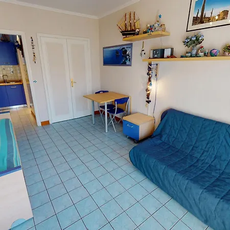 Apartamento Lumineux Avec Grande Terrasse Et Garage Privé à - Fr-1-196-276