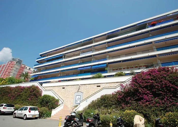 Apartamento Lumineux Avec Grande Terrasse Et Garage Prive - Fr-1-196-276 Menton