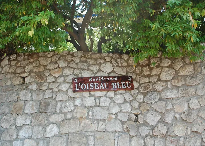 Lumineux Avec Grande Terrasse Et Garage Prive - Fr-1-196-276 Menton